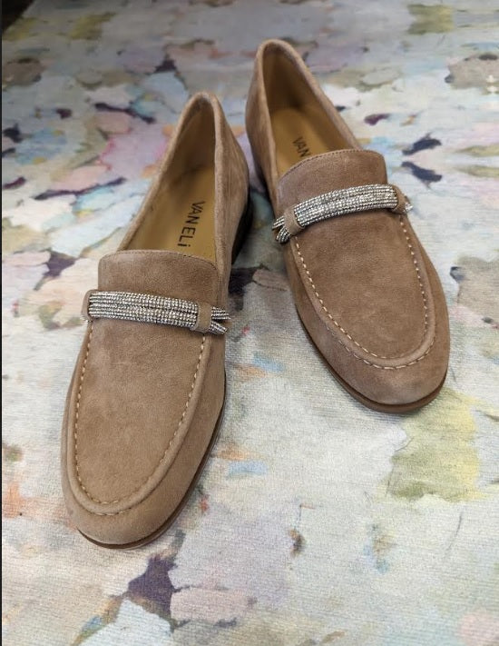 vaneli suede shoe jilli boutique