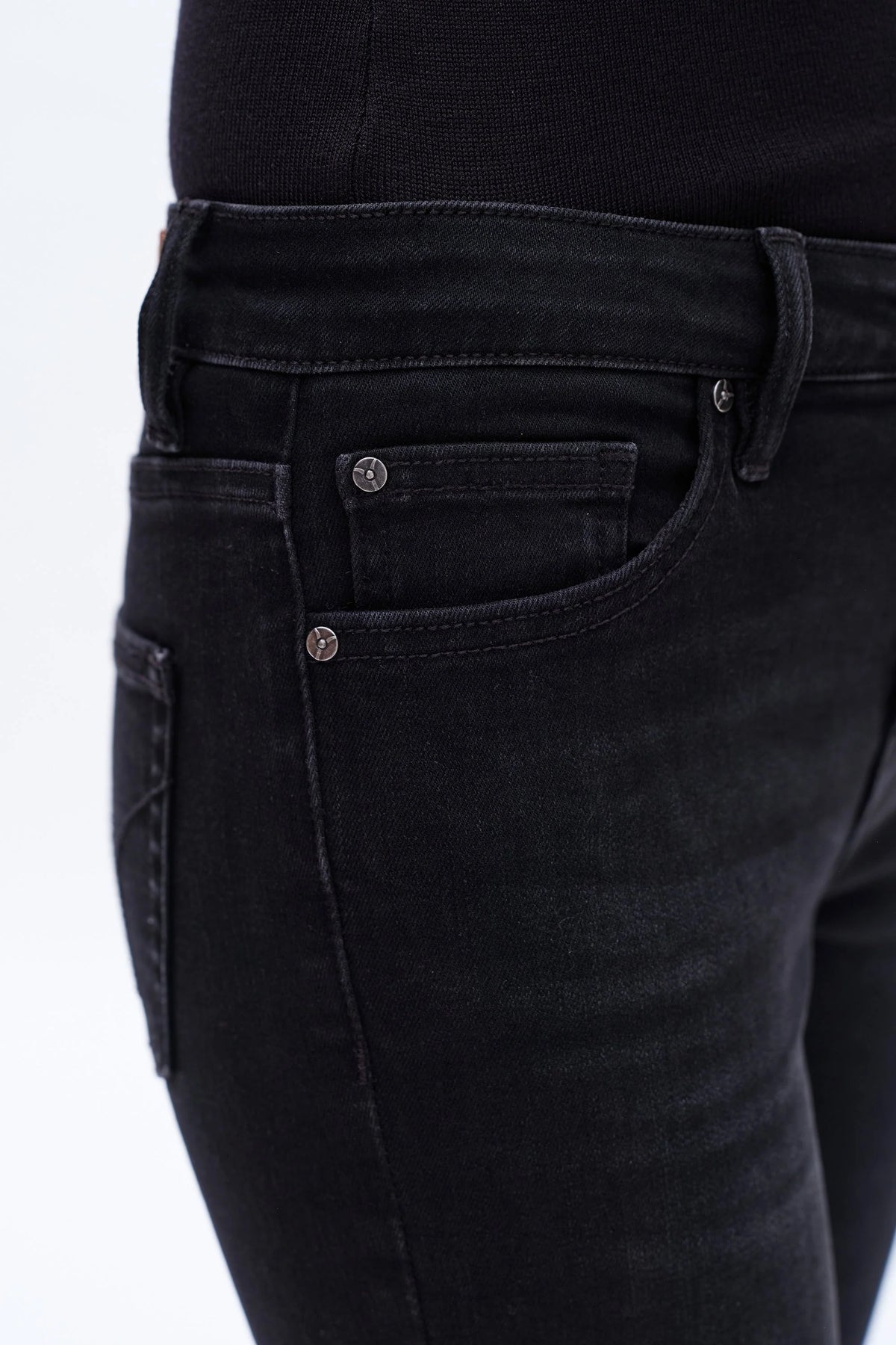 Bayeas Mid Rise Black Bootcut Denim Jilli Boutique BYF1157 Buckhead