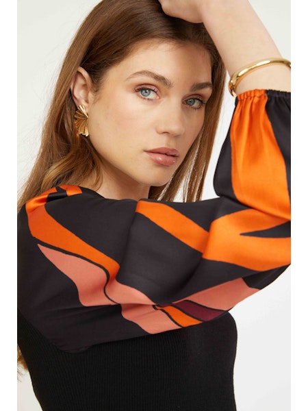 Arielle Top in African Paradise Jilli Boutique Caballero