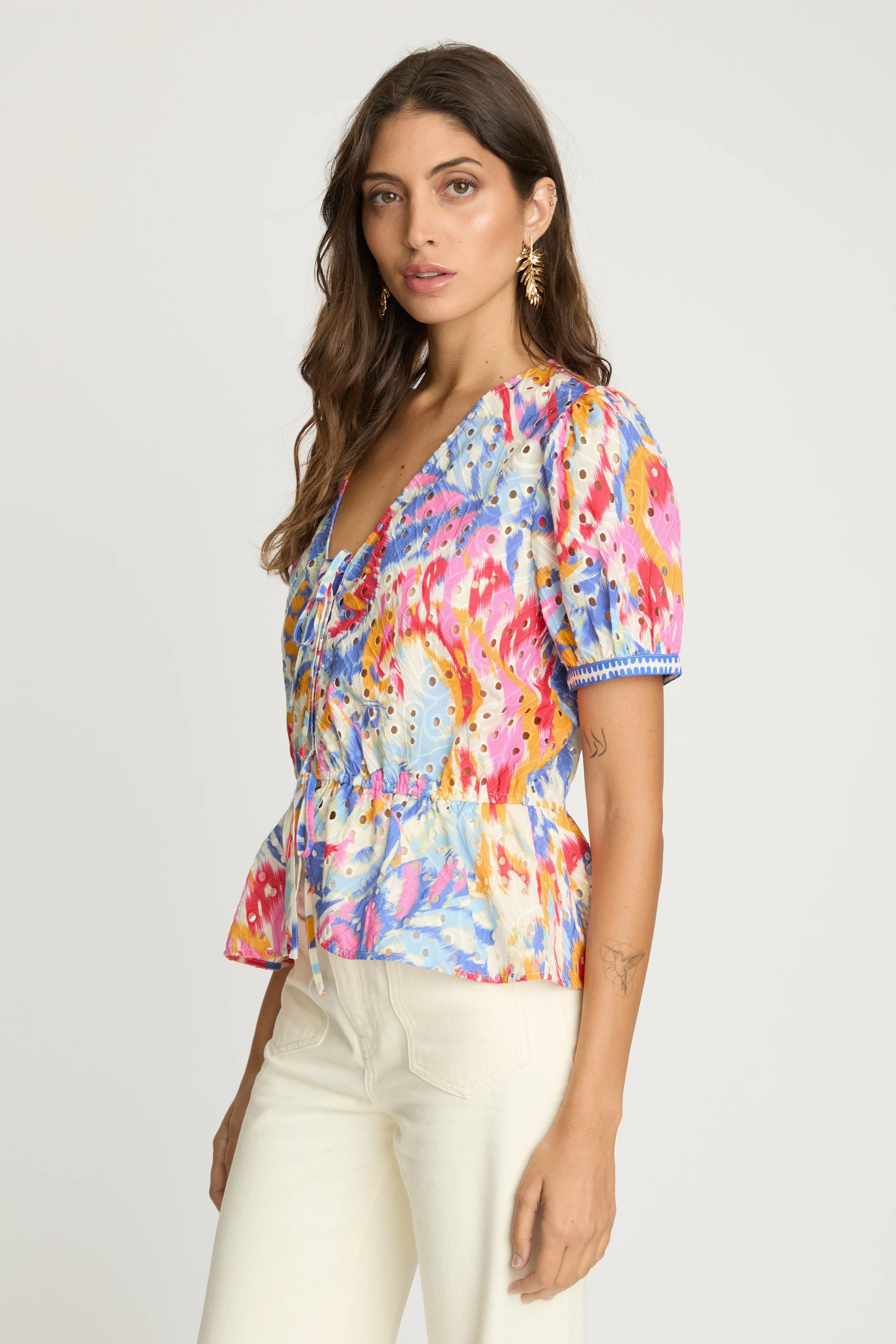 Rhea Top in Vivid Garden Caballero Jilli Boutique