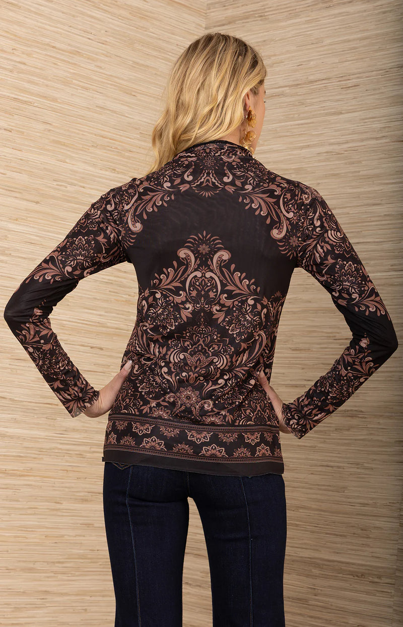 Aubrielle Stretch Top by Hale Bob
Jilli Boutique black