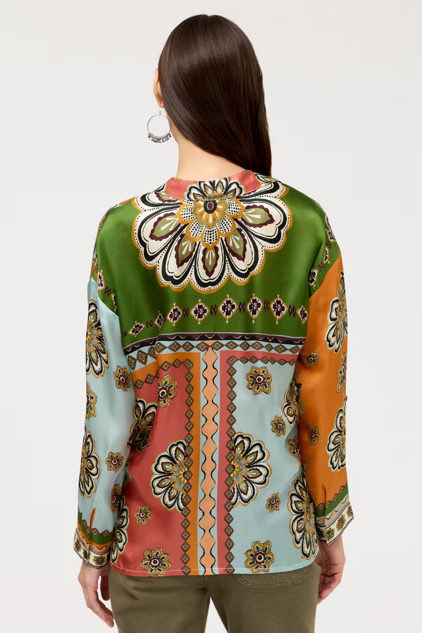 THE AUDREY BUTTON UP SHIRT WITH HIDDEN PLACKET Jilli Boutique Johnny Was Atlanta