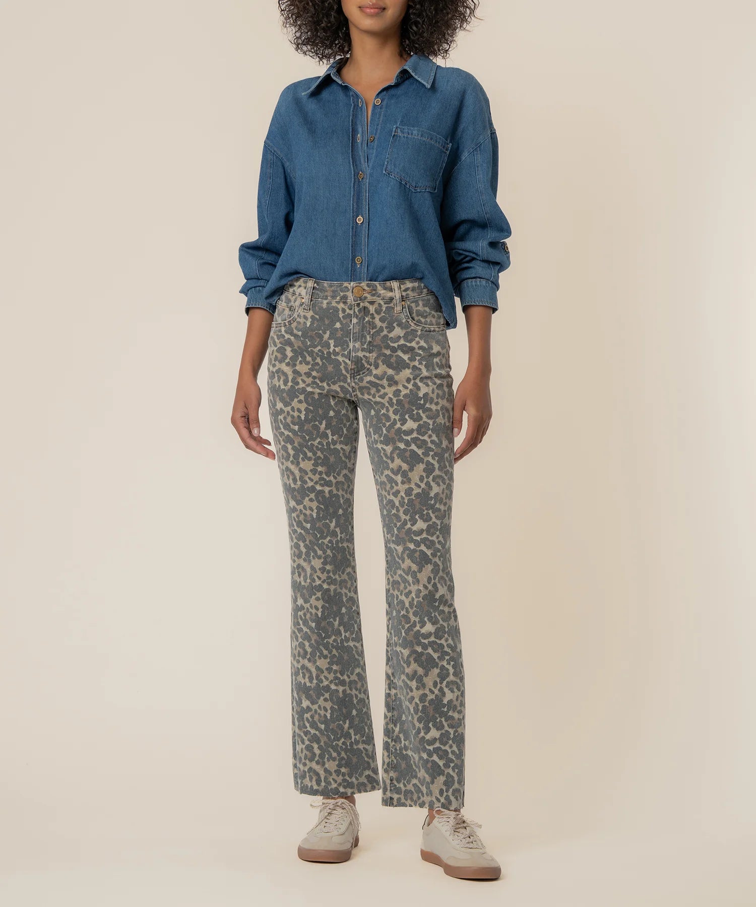 KELSEY HIGH RISE ANKLE FLARE RAW HEM Animal Print Jilli-Boutique KB63005 Dunwoody Kut From The Kloth