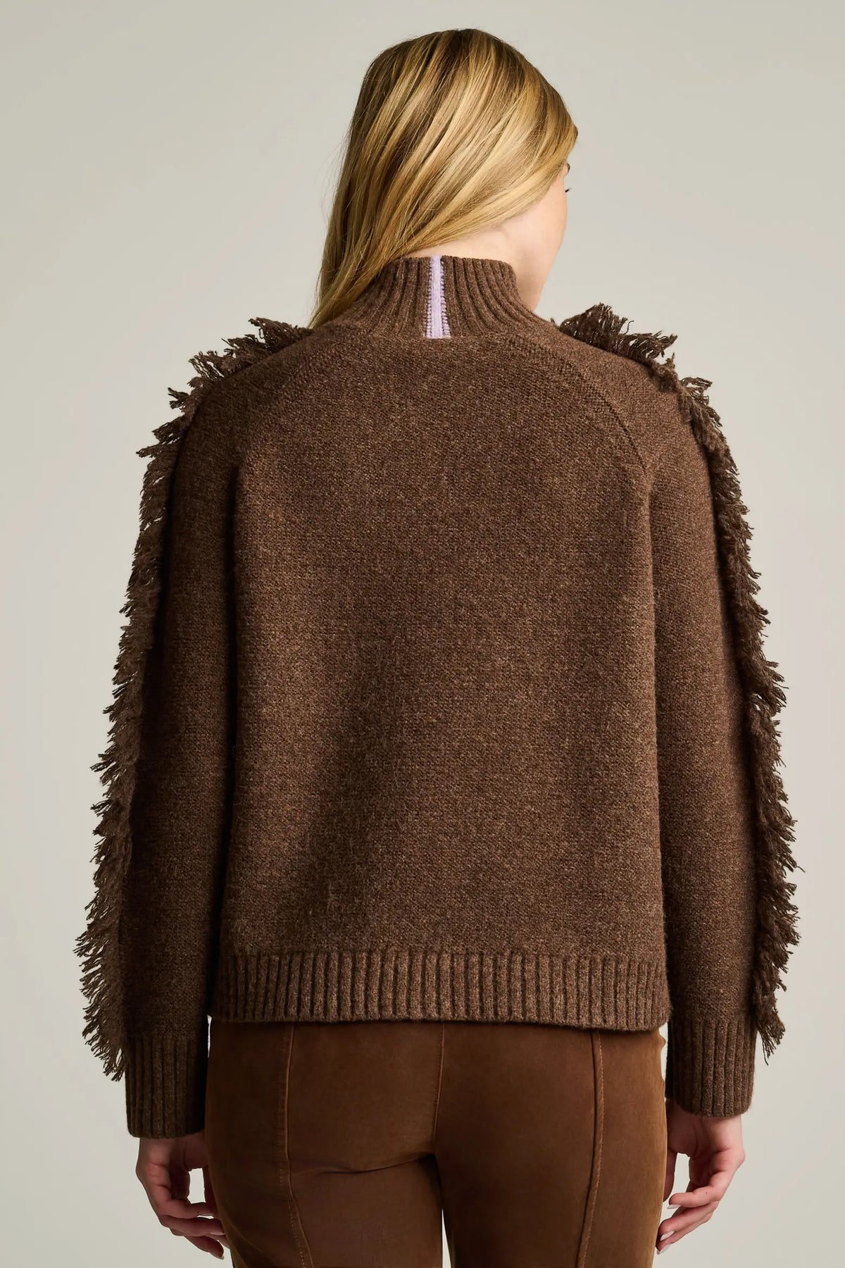 Fringe Benefits Sweater Lisa Todd
F26-SY104 Jilli Boutique
COCOA Atlanta