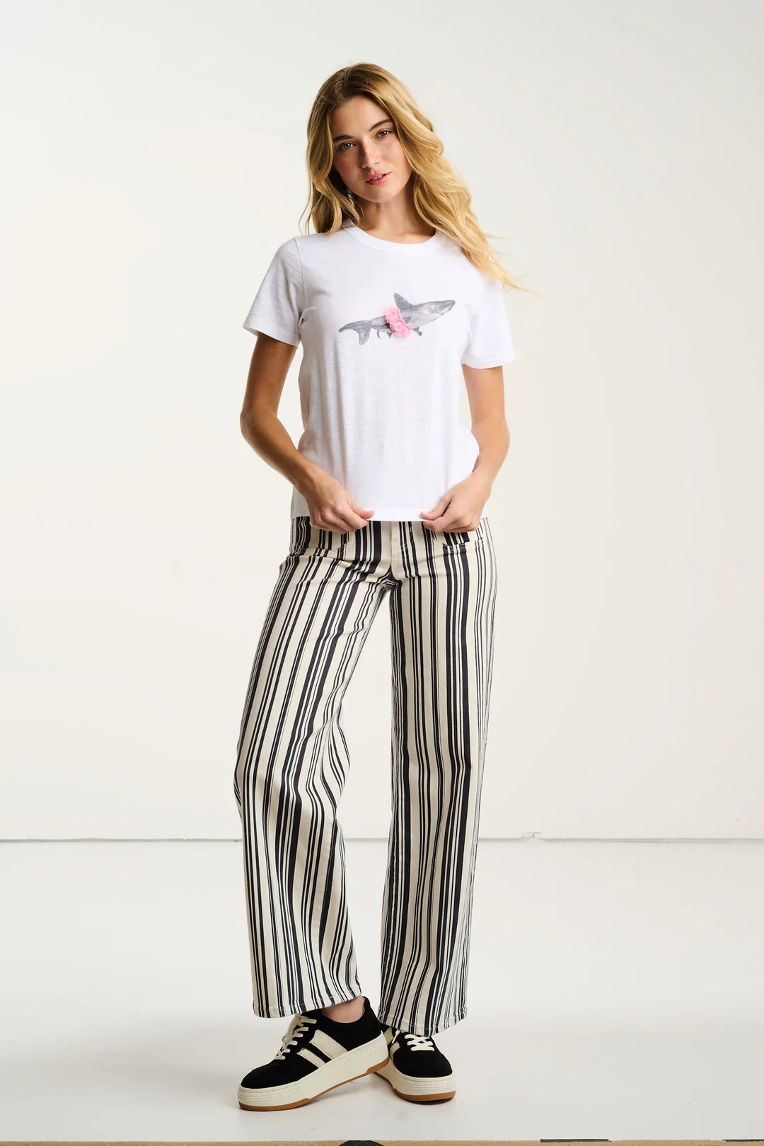 Lisa Todd JAW DROPPING Tee WHITE Jilli Boutique Tee