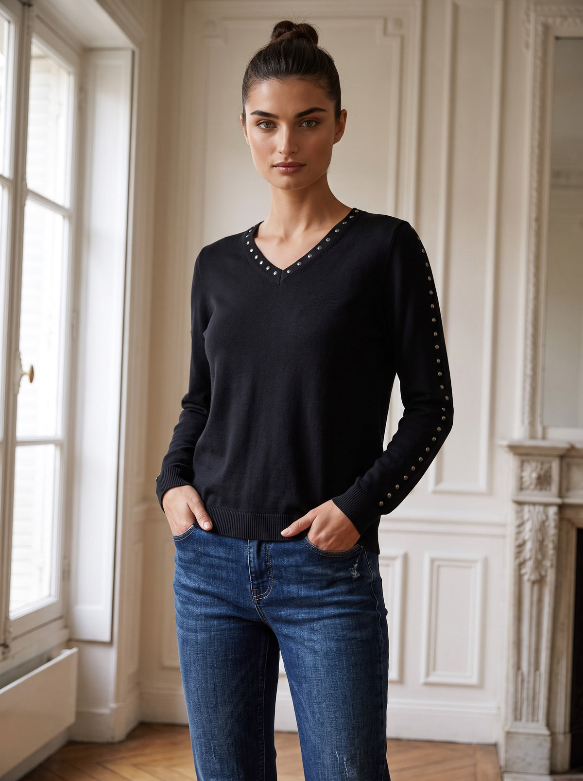 Peace of Cloth V-Neck Sweater in Black