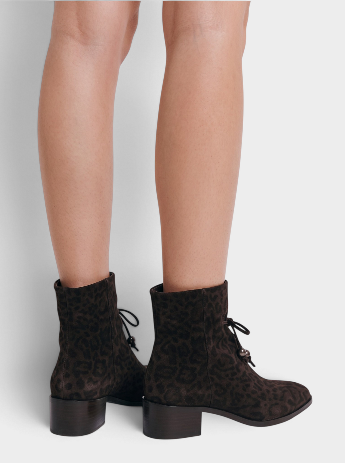 Grayce Softwaves Beto Choco Boot
SKU: 9.46.01/001 Jilli Boutique