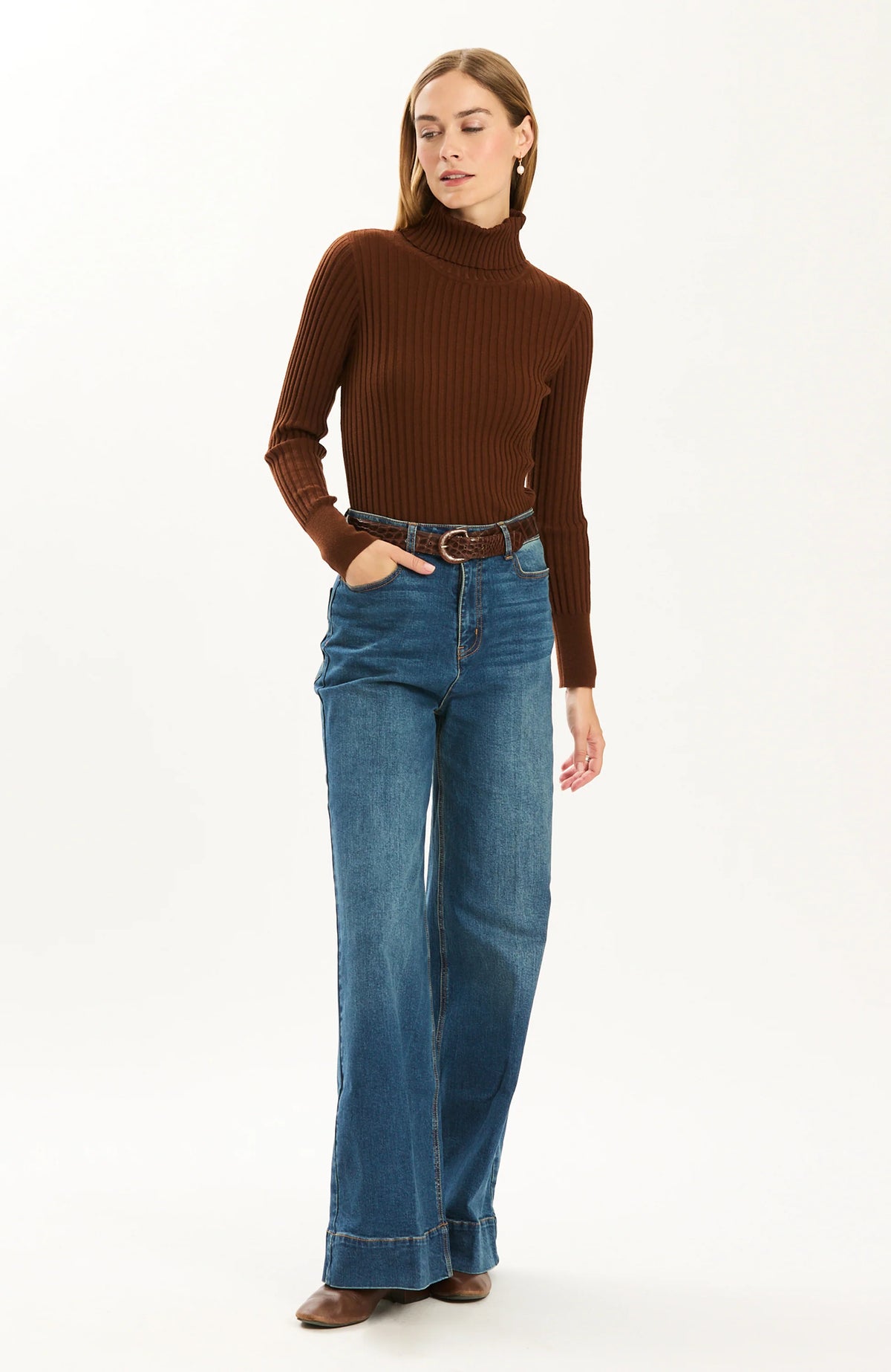 Tyler Boe Cashmere Turtleneck Jilli Boutique Bison