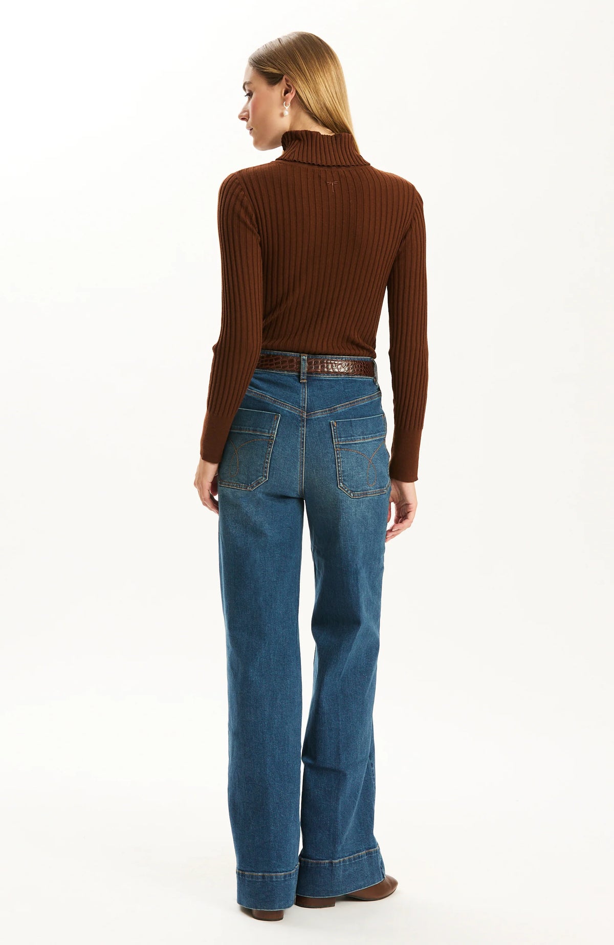 Tyler Boe Turtleneck Jilli Boutique Bison