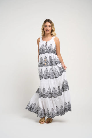 guadelupe Pegasus Dress Black/White Jilli Boutique Atlanta
