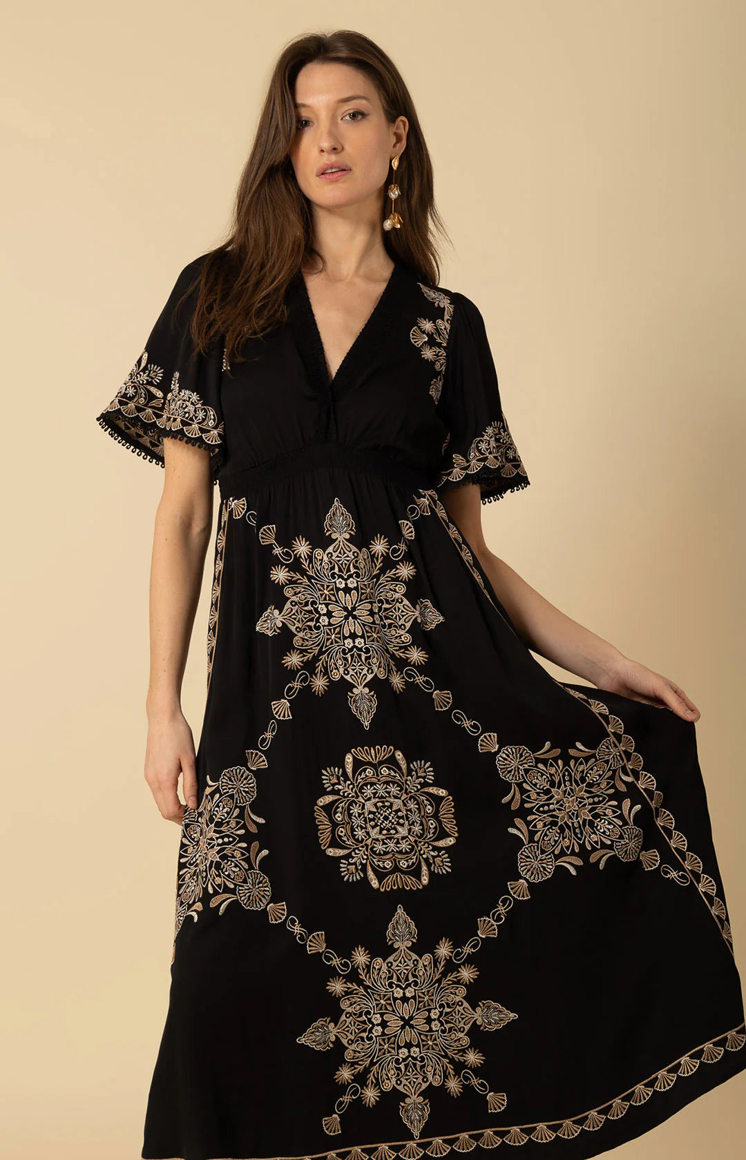 Katalina Embroidered Dress
hale bob jilli