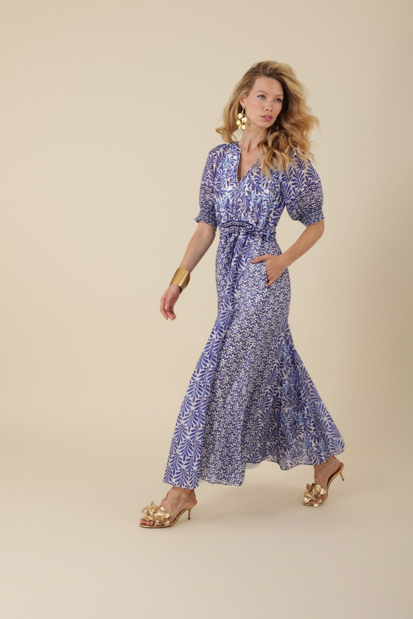 Estella Organza Maxi Dress
hale bob jilli boutique
