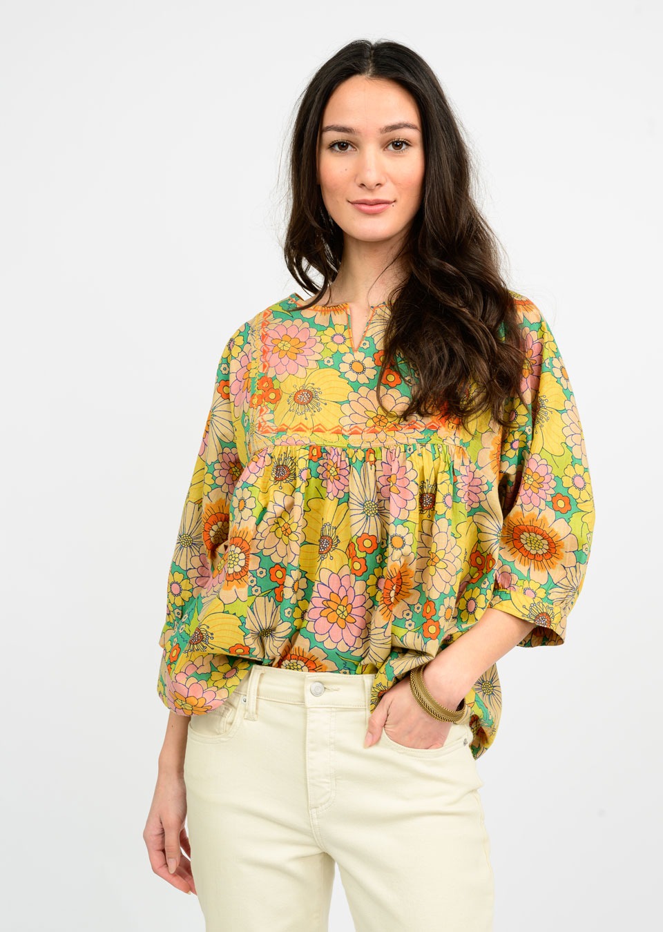 Ivy Jane Daisy Popover Top in Green Style