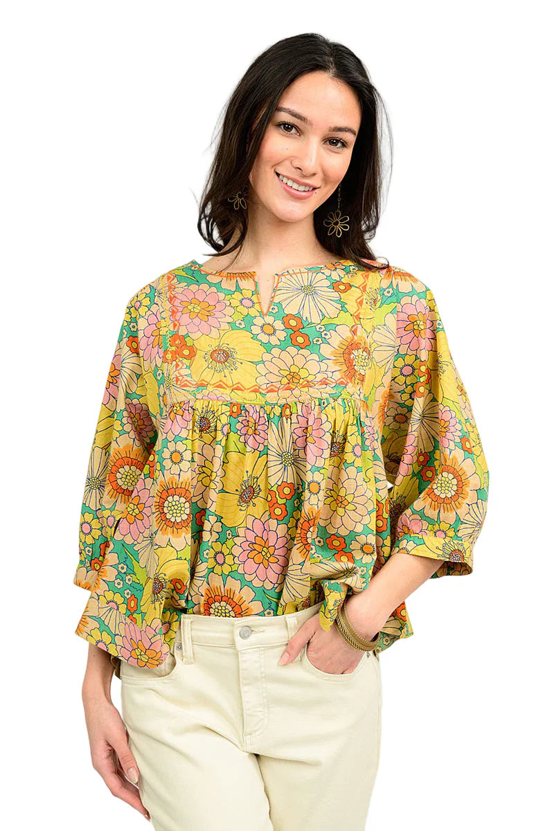 Ivy Jane Daisy Popover Top in Green Style
