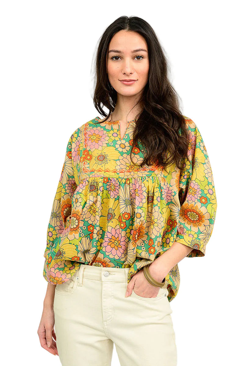 Ivy Jane Daisy Popover Top in Green Style