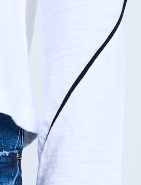 PIPING HOT TEE WHITE 18146 Lisa Todd Tee Jilli Boutique