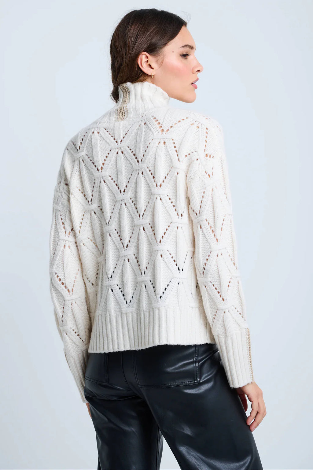 Lisa Todd The Standout Winter White Jilli Boutique Sweater Knit knitwear