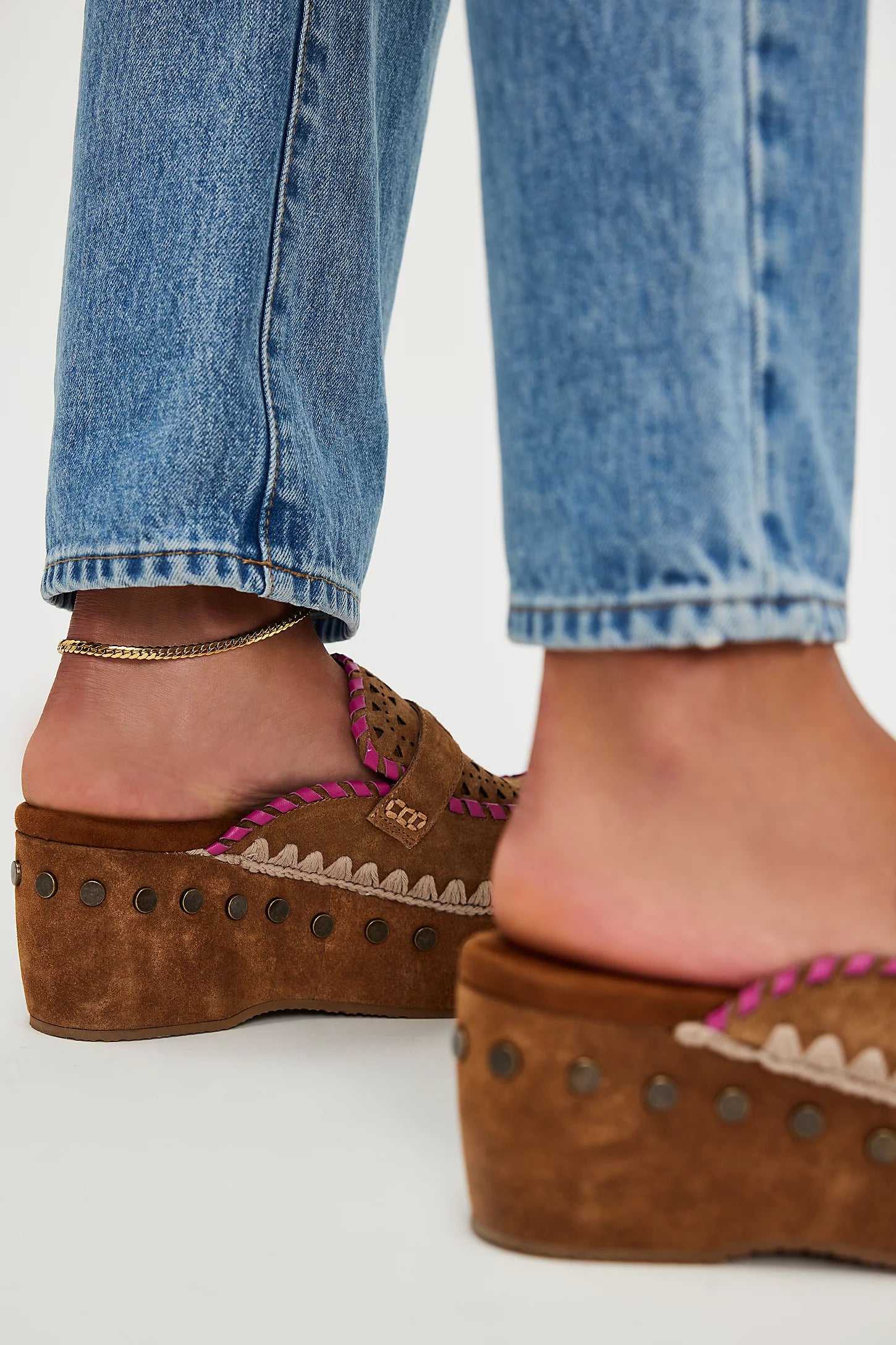 Mou Clog Leather Overstitch