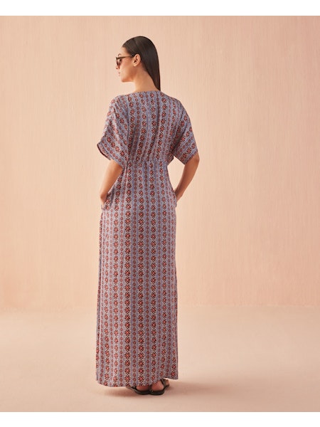 Pia Caftan in Omari Hibiscus Omika Jilli