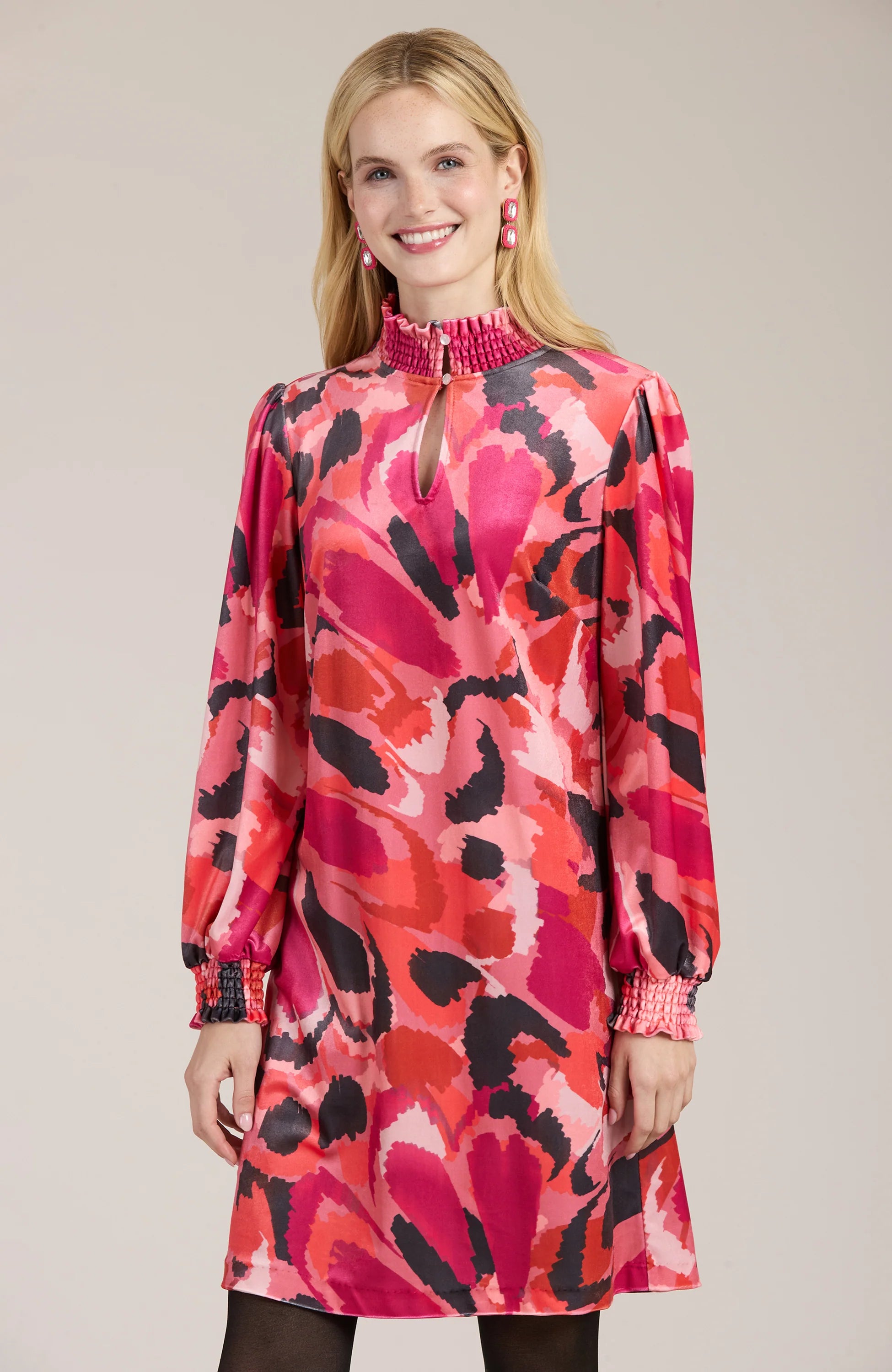 tyler boe jilli boutique Mia Velvet dress