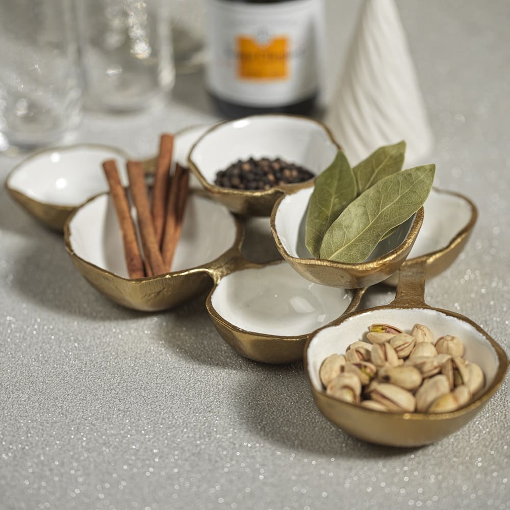 Small Cluster of Serving Bowls Jilli zodax